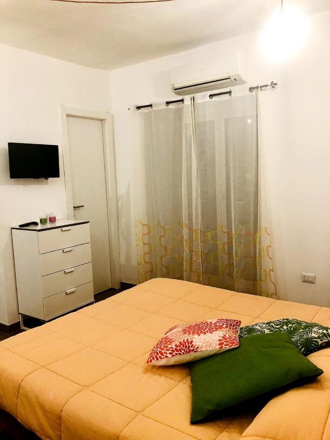 Hotel Casa Sofia à Naples Extérieur photo