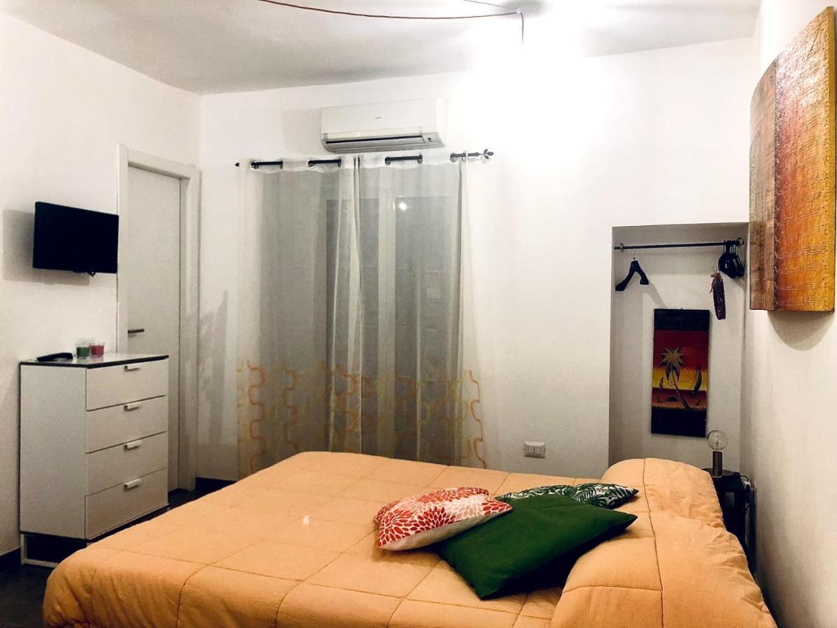 Hotel Casa Sofia à Naples Extérieur photo