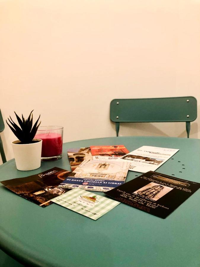 Hotel Casa Sofia à Naples Extérieur photo